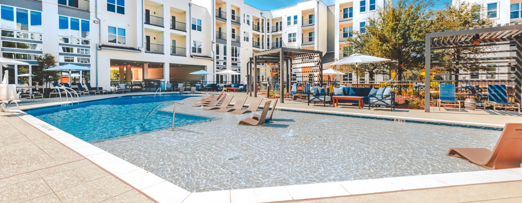 Swimming Pool Swimming Pool