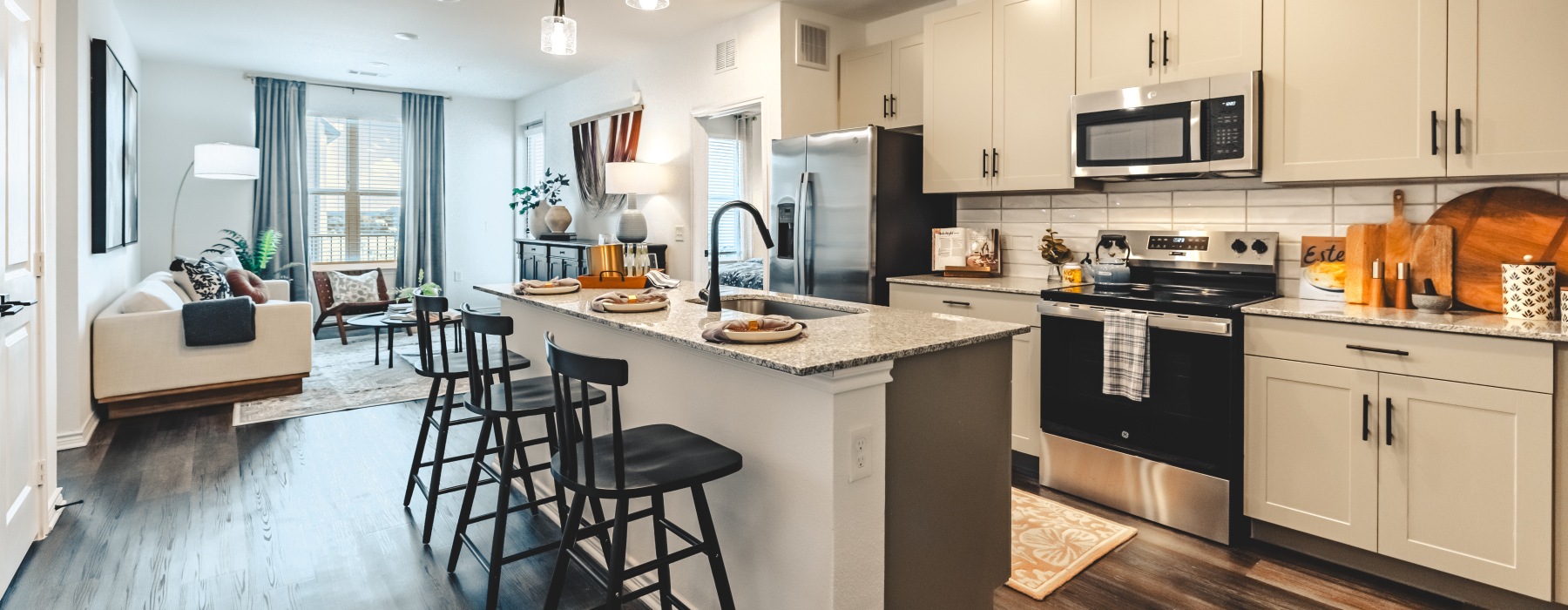 Upscale Apartment & Townhome Floorplans in Leander, TX